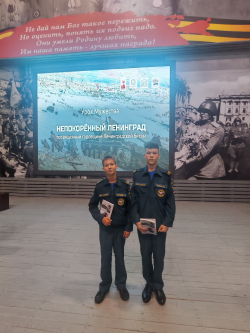 Вчера кадеты 8М класса стали участниками Урока Мужества в патриотическом объединении Ленрезерв